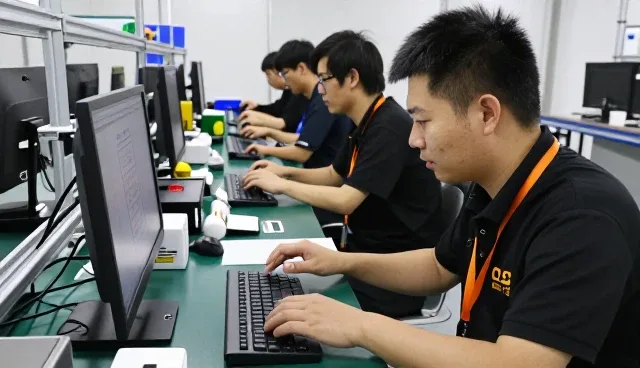 上海奇裳广告传媒有限公司聊聊新媒体运营等宣传片制作